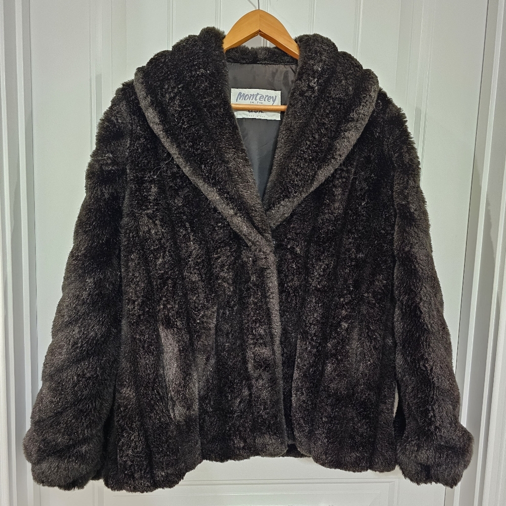 Vintage Monterey In The USA Faux Fur Coat Size 10